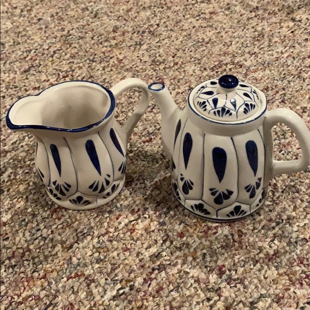 Teapot and Creamer